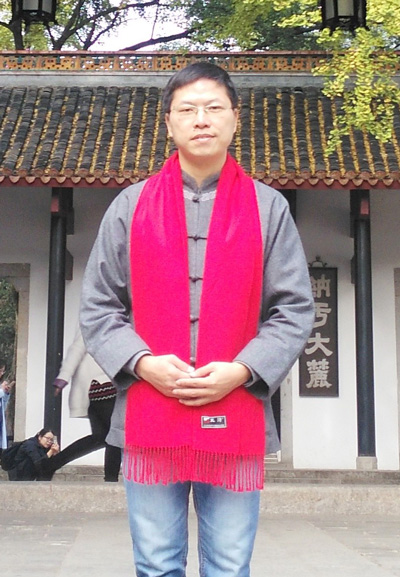 谢伦波