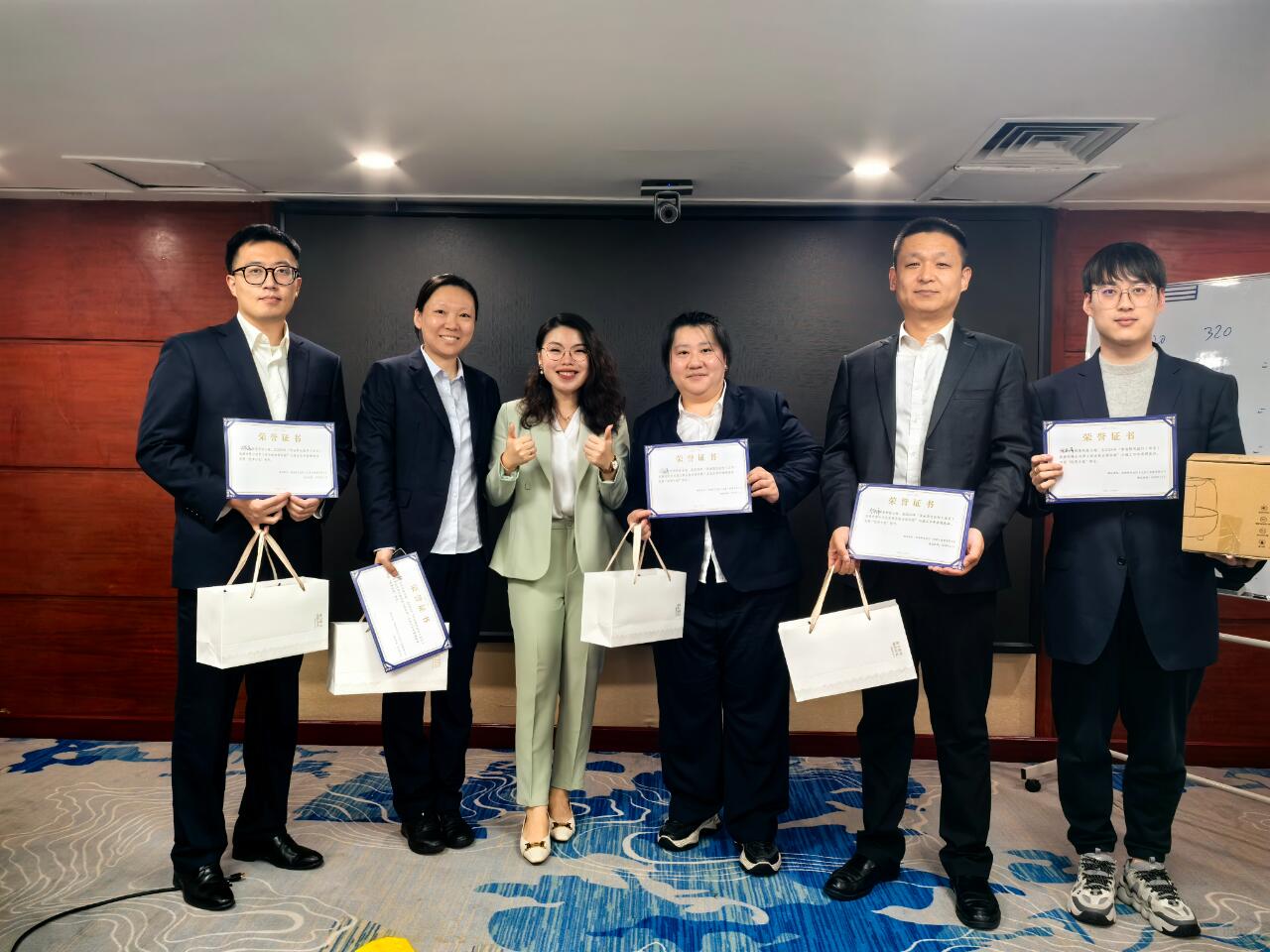 阳光酒店《创新思维与创新管理》